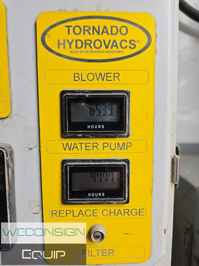 Used 2015 Peterbilt Tri-Axle Hydrovac