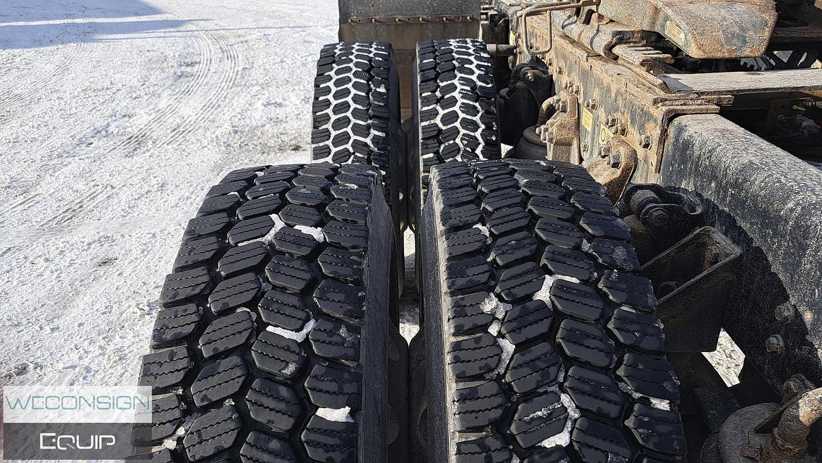 Used 2020 Kenworth T880