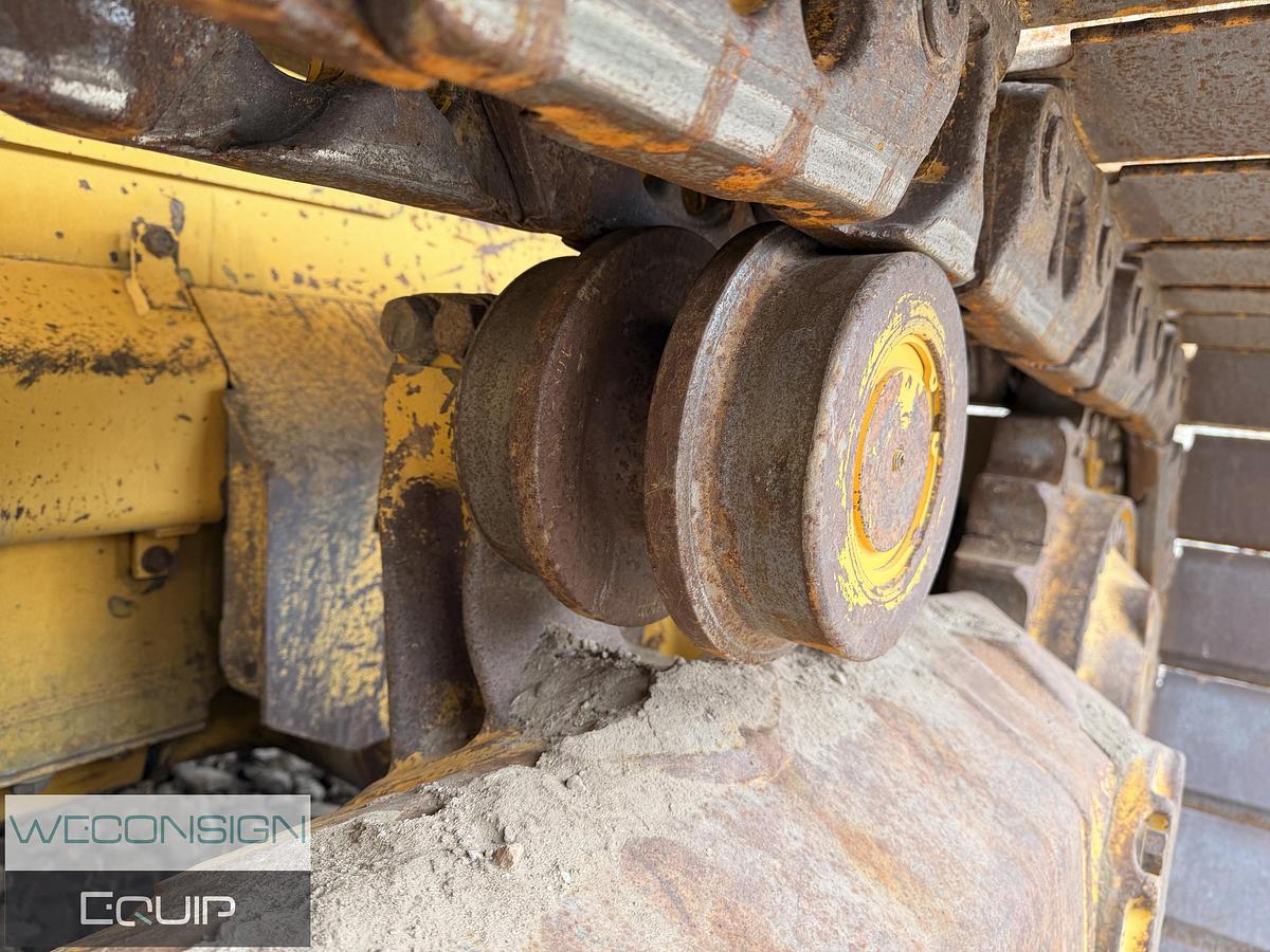 Used 2014 Komatsu D65i Dozer