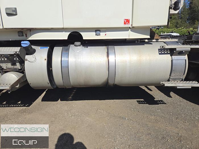 Used 2013 Volvo VNL TA Heavy Spec Tractor