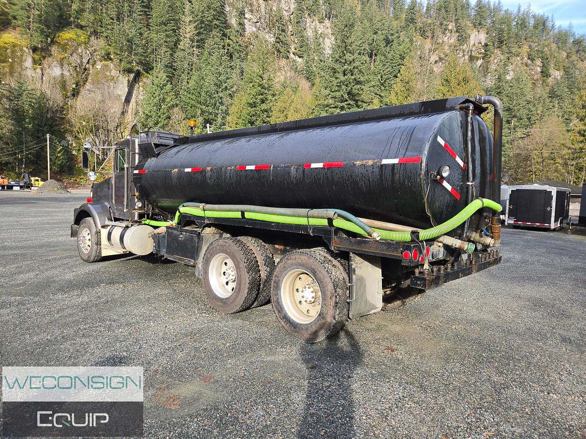 Used 1988 Kenworth T800 TA Water Truck