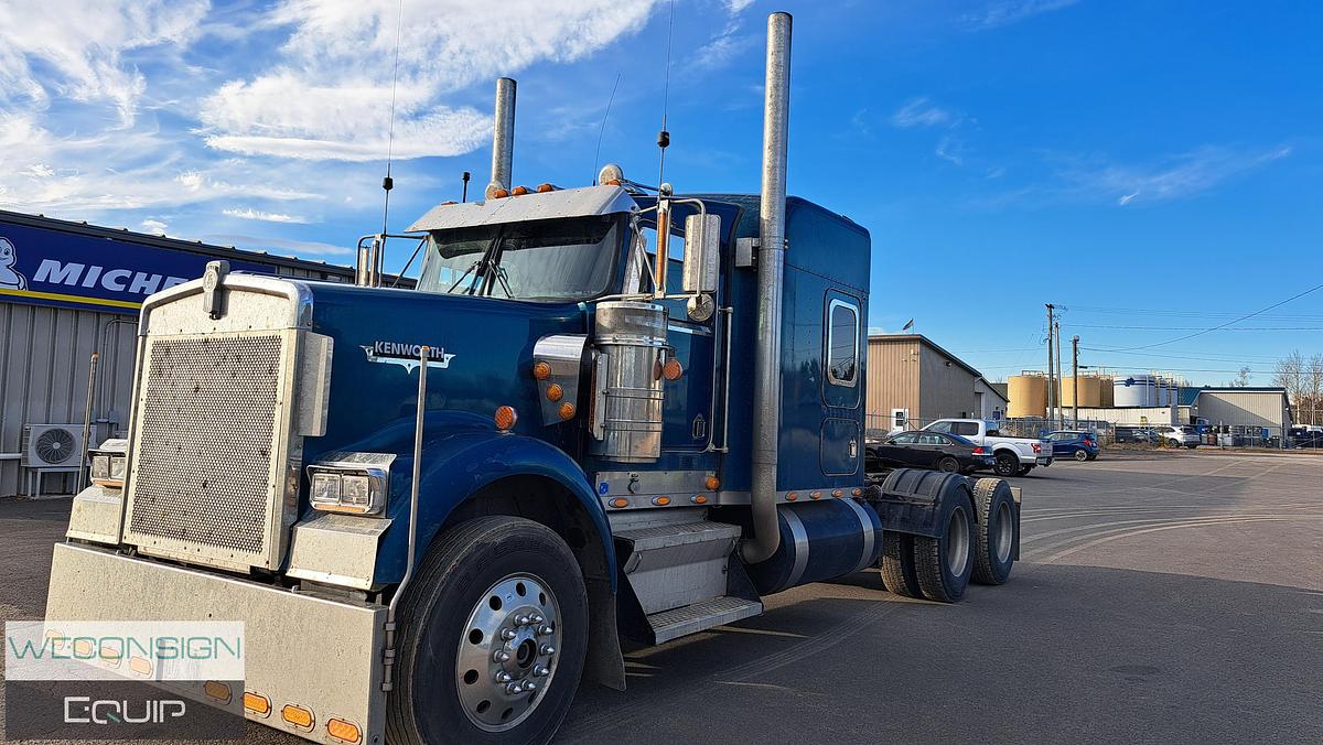 Used 2001 Kenworth W900B