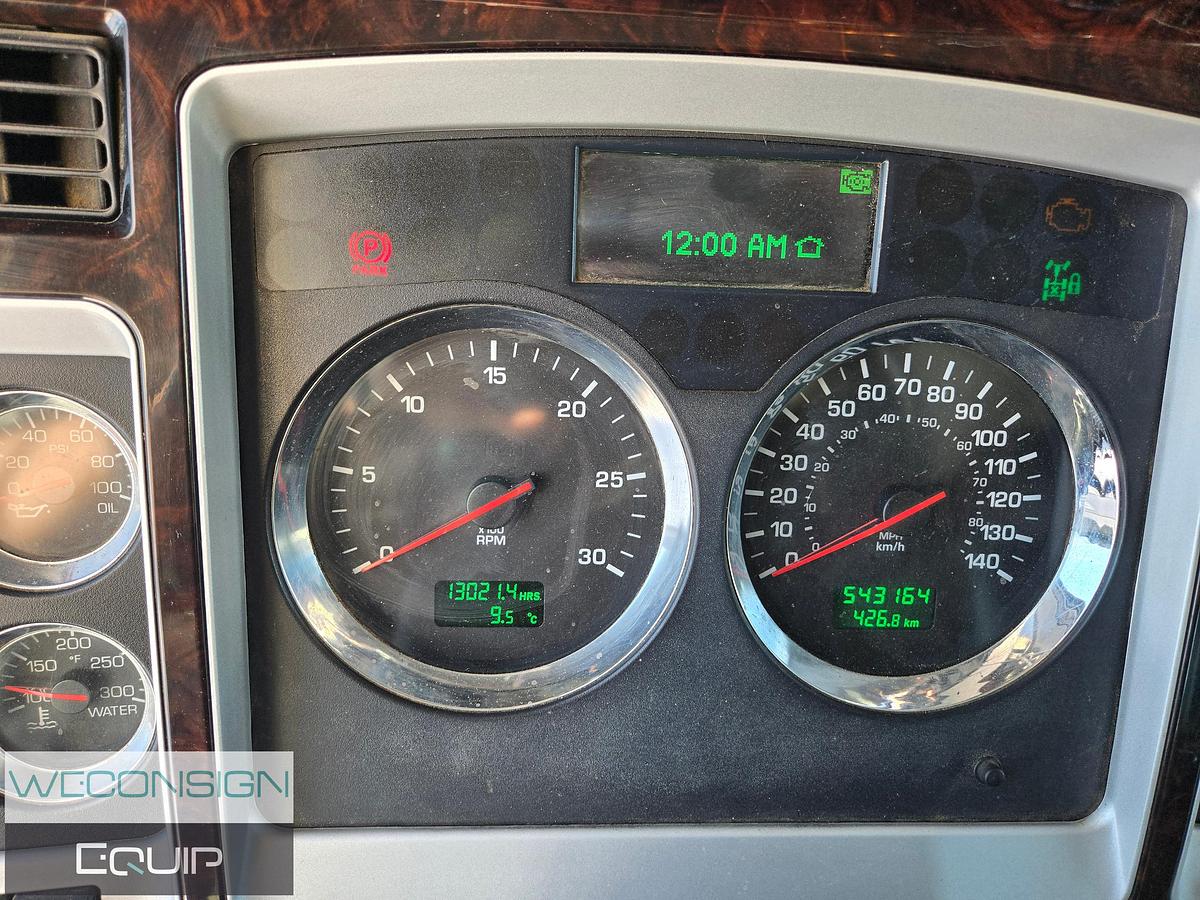 Used 2019 Kenworth T800 Winch Truck