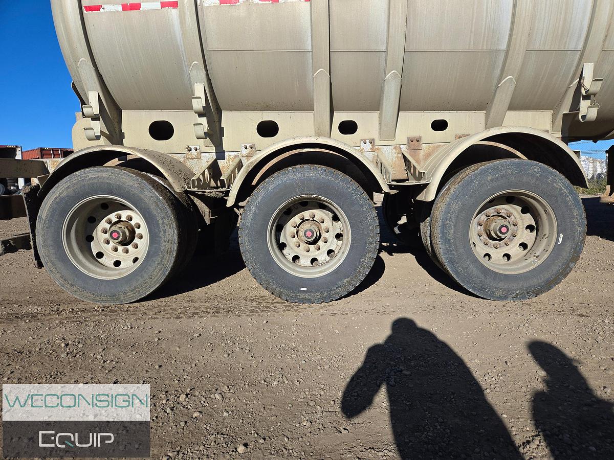 Used 2008 Heil Heated Fluid Belly Pumper