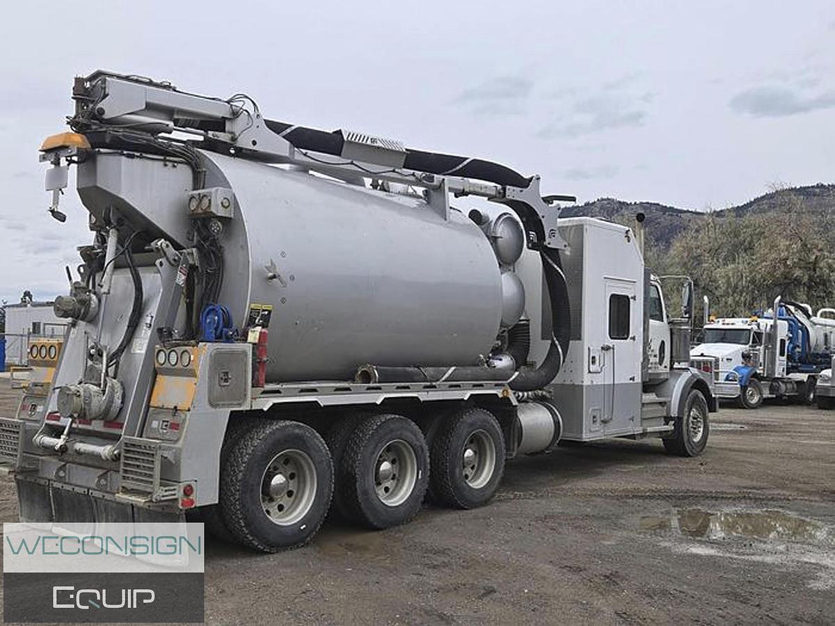 Used 2015 Western Star 4900SB Tri Axle Hydrovac