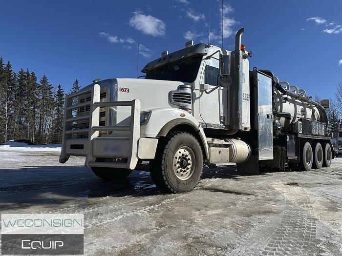 Used 2014 Freightliner Coronado 122SD - #02034