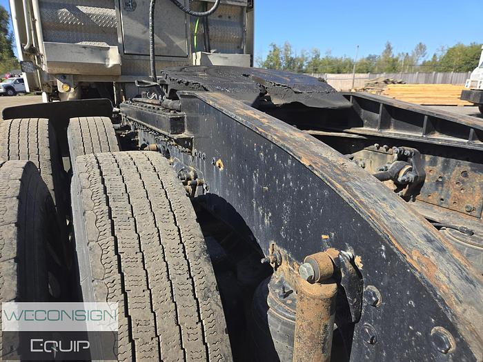 Used 2013 Volvo VNL TA Heavy Spec Tractor