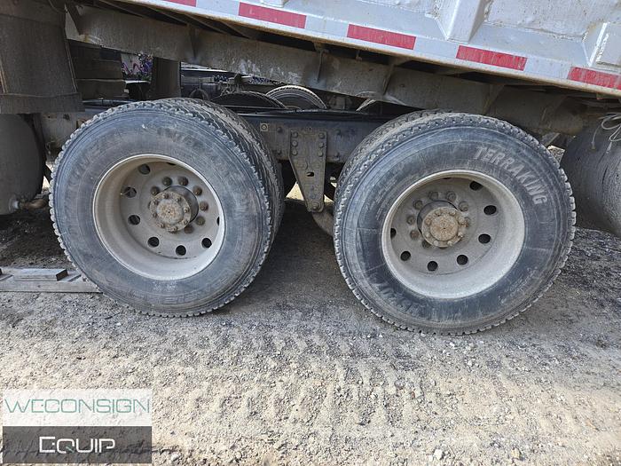Used 2006 Kenworth TA Dump Truck