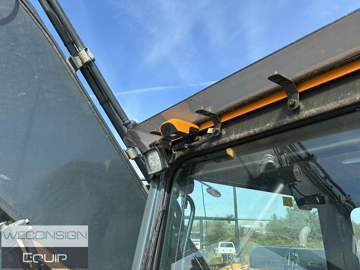 Used Hyundai HX210AL Excavator