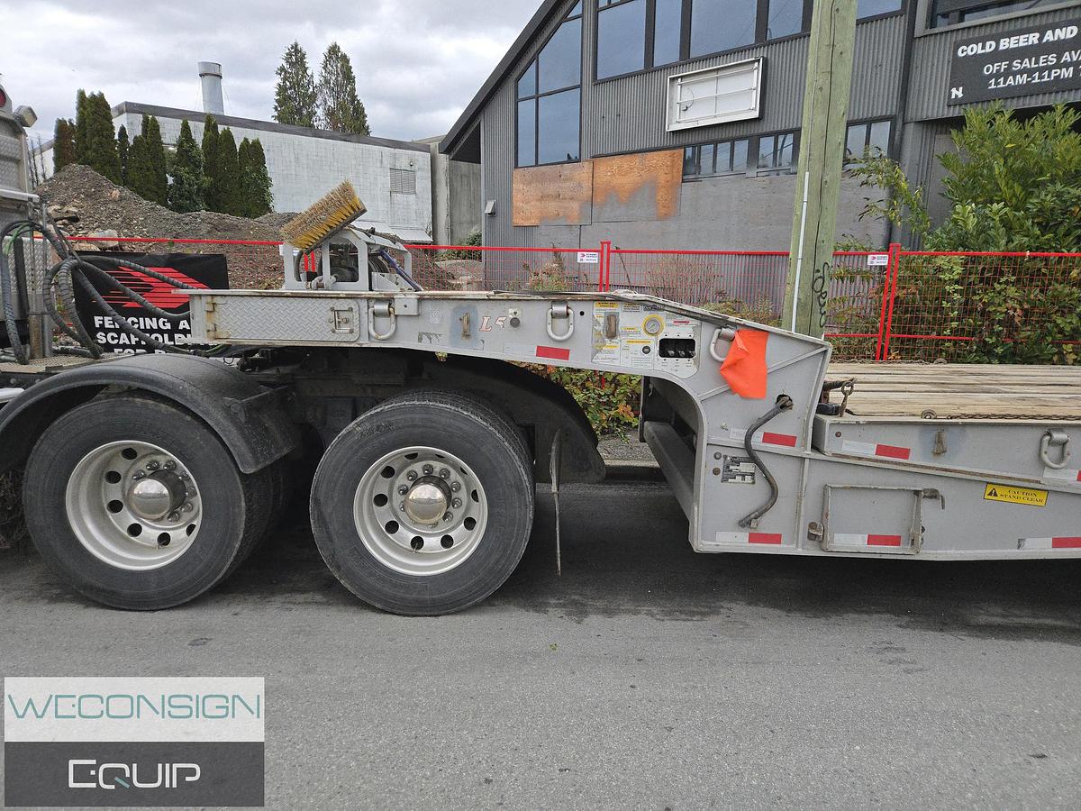 Used 2023 Globe 55 Ton Lowboy Trailer