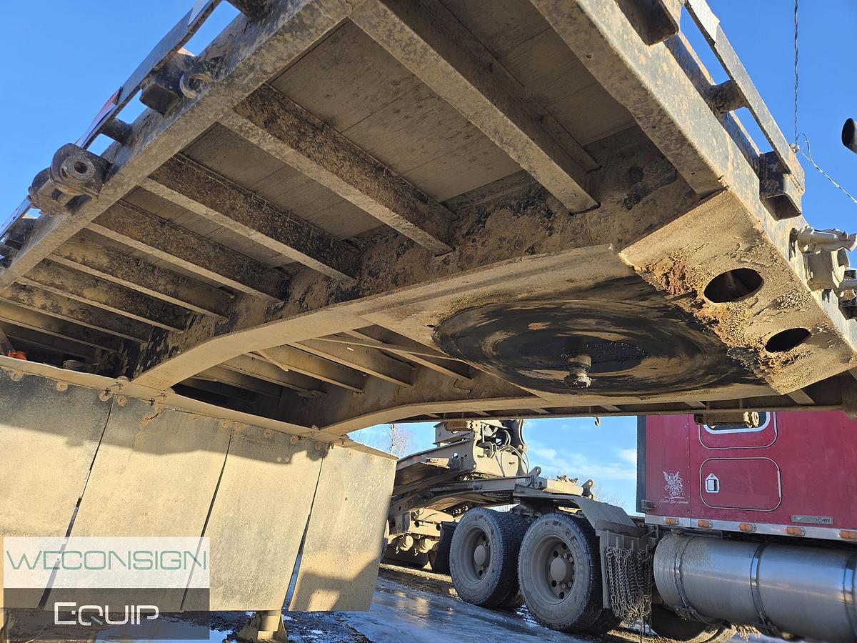 Used 2006 Manac 53' Flat Deck Sliding Axle