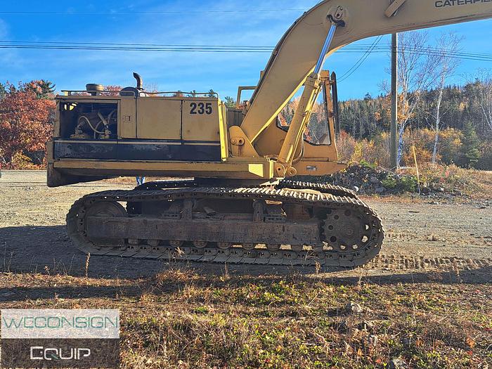 Used 1985 CAT 235