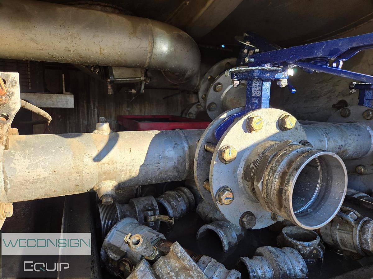 Used 2015 Dragon 38M3 Stainless Silver