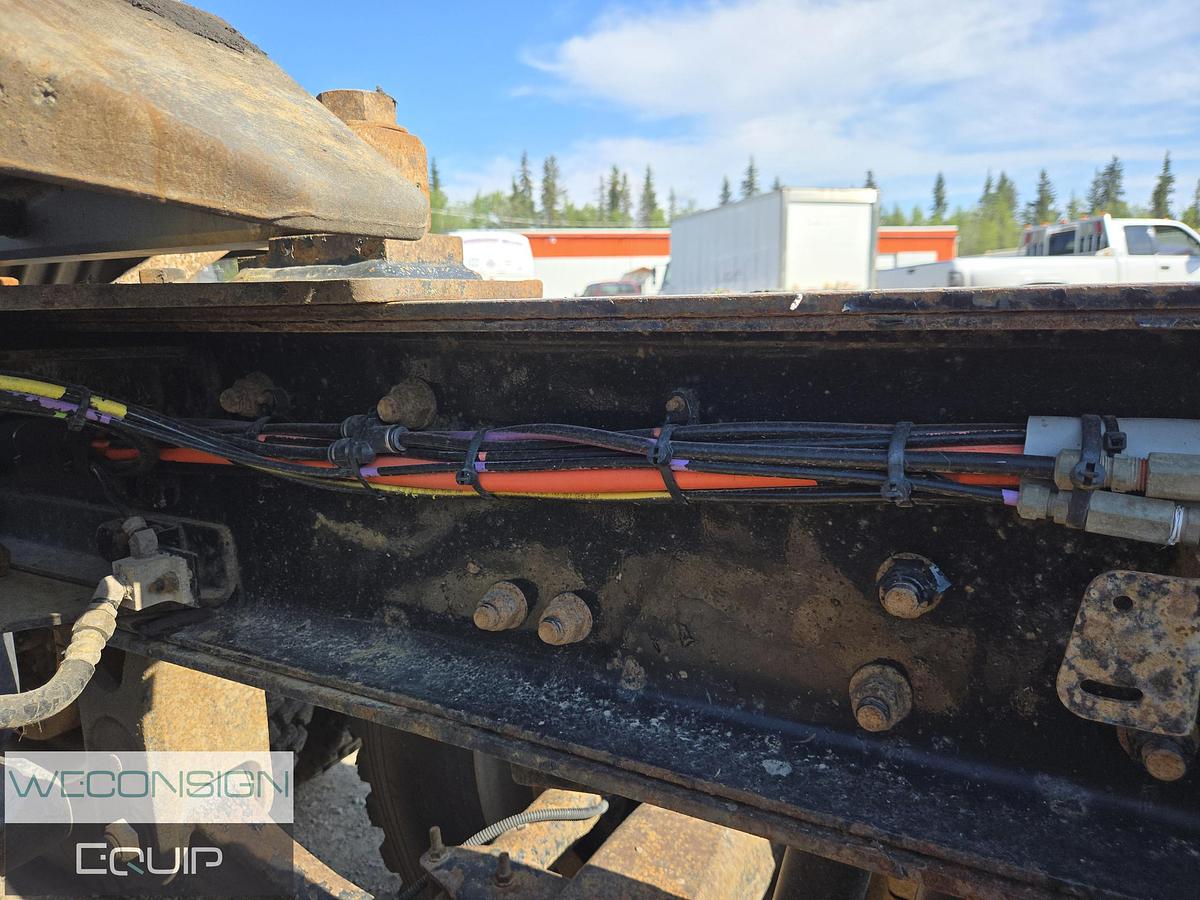 Used 2020 Kenworth T800 Daycab Logging Truck