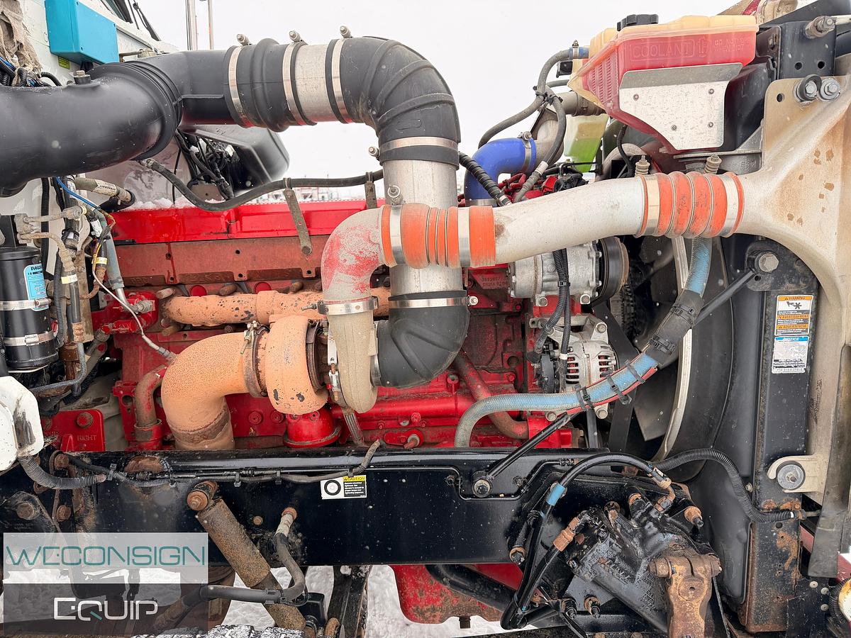 Used 2015 Peterbilt 367 Tri Drive Winch Truck