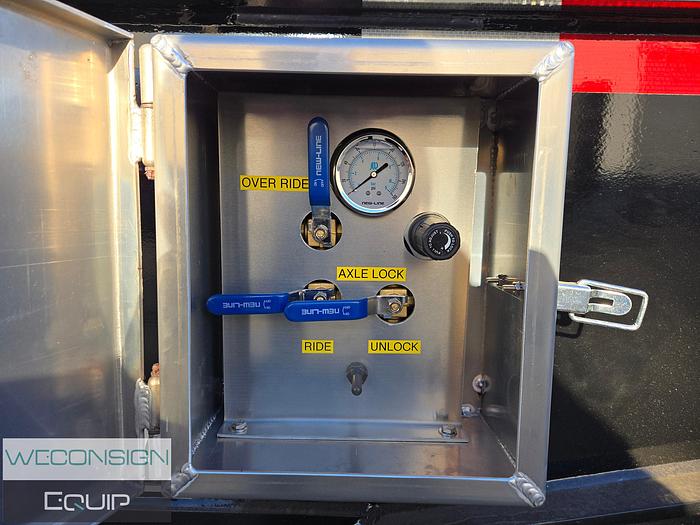 2025 Pacesetter Single Axle 3.78M Fish Mouth Booster