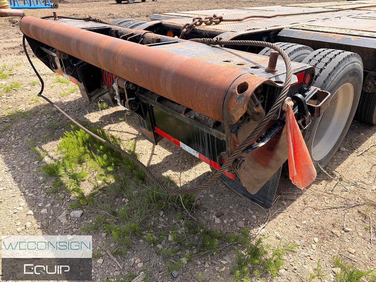 Used 2011 Gerry's 40 Ton Tri Axle Scissorneck