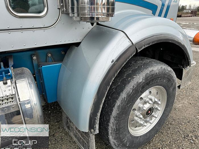 Used 2005 Peterbilt  378 Heavy Haul Truck Tractor