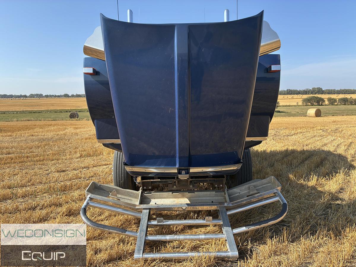 Used 2005 Kenworth T800 Sleeper Tractor