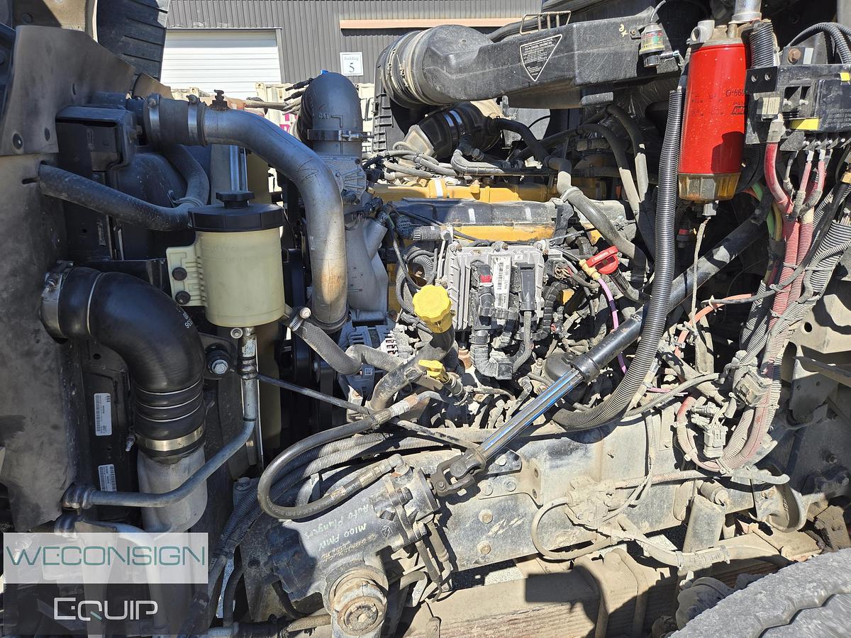 Used 2015 CAT Hydro Excavator