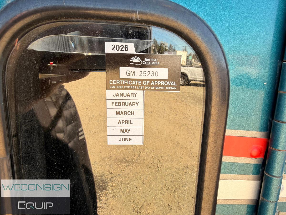 Used 1997 Freightliner USF-1E TA Dump Truck