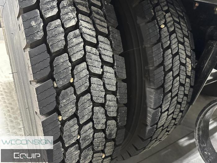 Used 2019 Kenworth W900L Sleeper Tandem Yellow