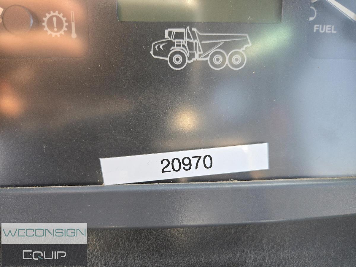 Used RT33 2011 John Deere 300D Articulated Dump Truck