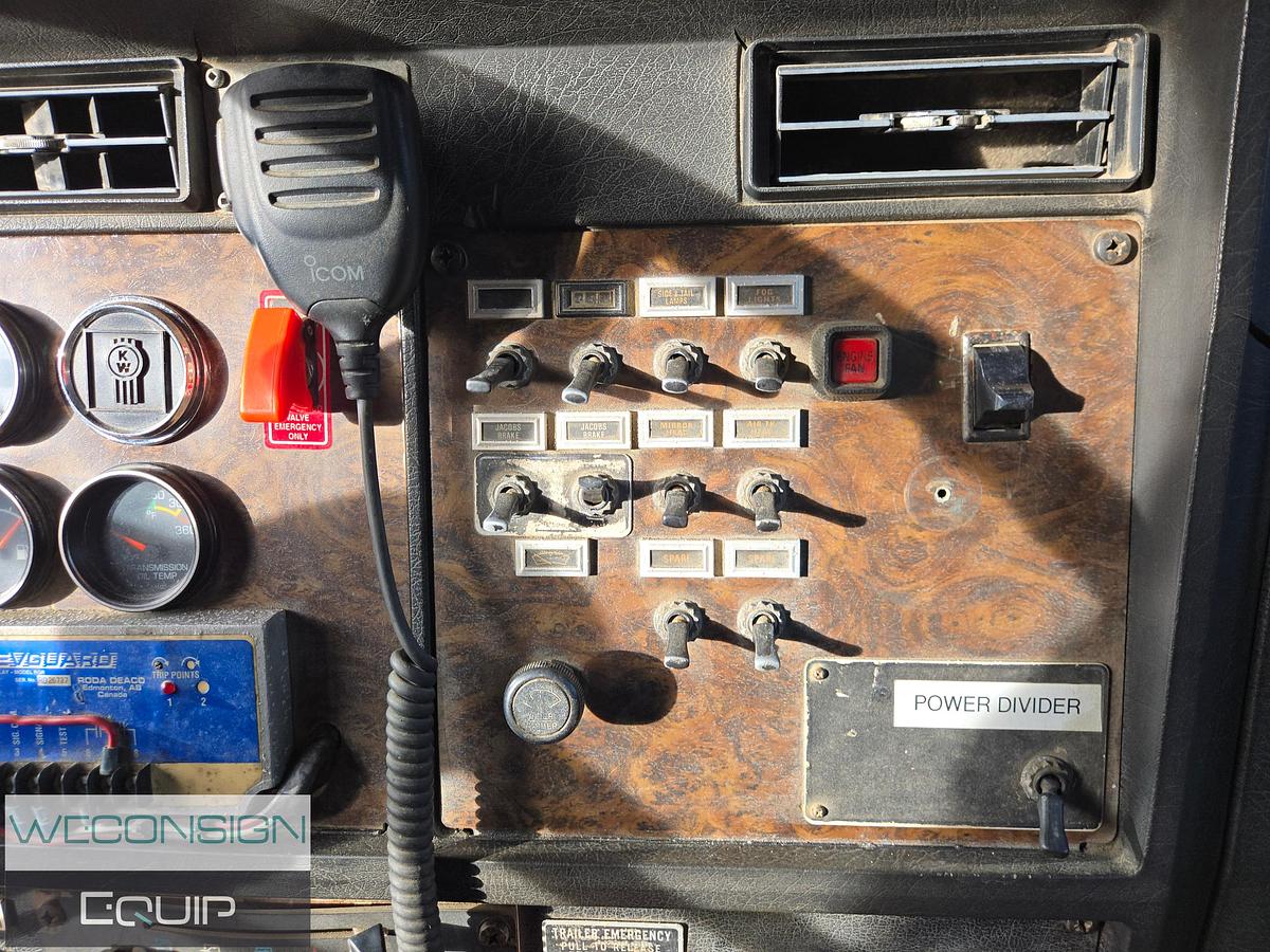 Used 1988 Kenworth T800 TA Water Truck