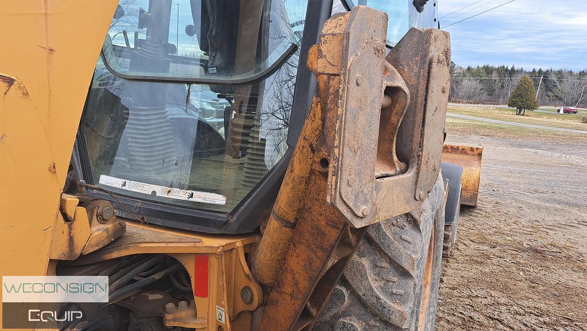 Used 2011 Case 580N 4x4