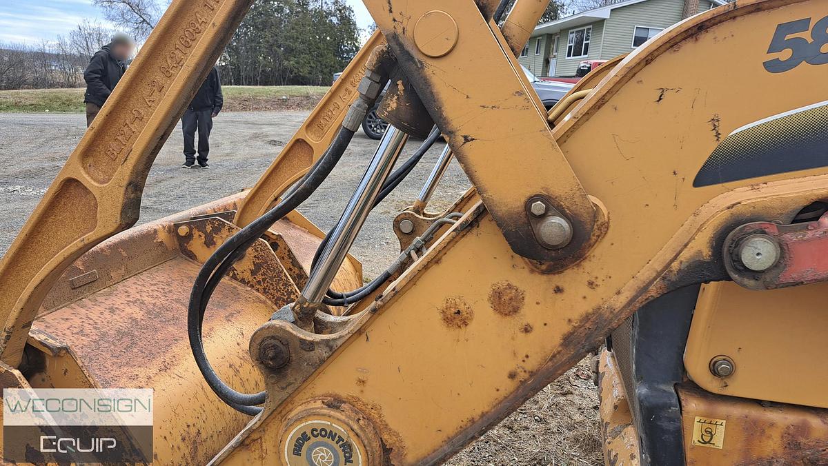 Used 2011 Case 580N 4x4