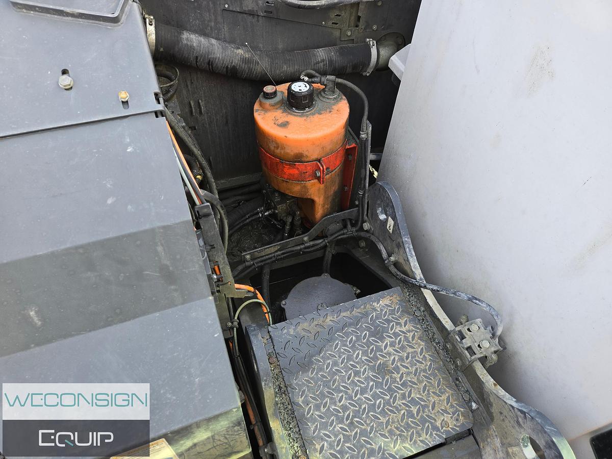 Used 2023 Sandvik DX900i T4 Crawler Mounted Drill