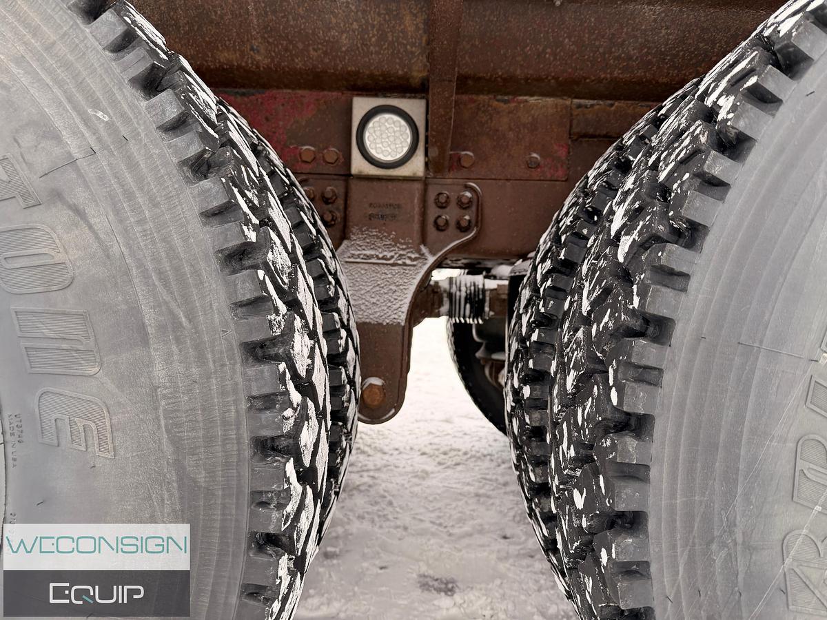 Used 2015 Kenworth T800 Tri Drive Winch Truck