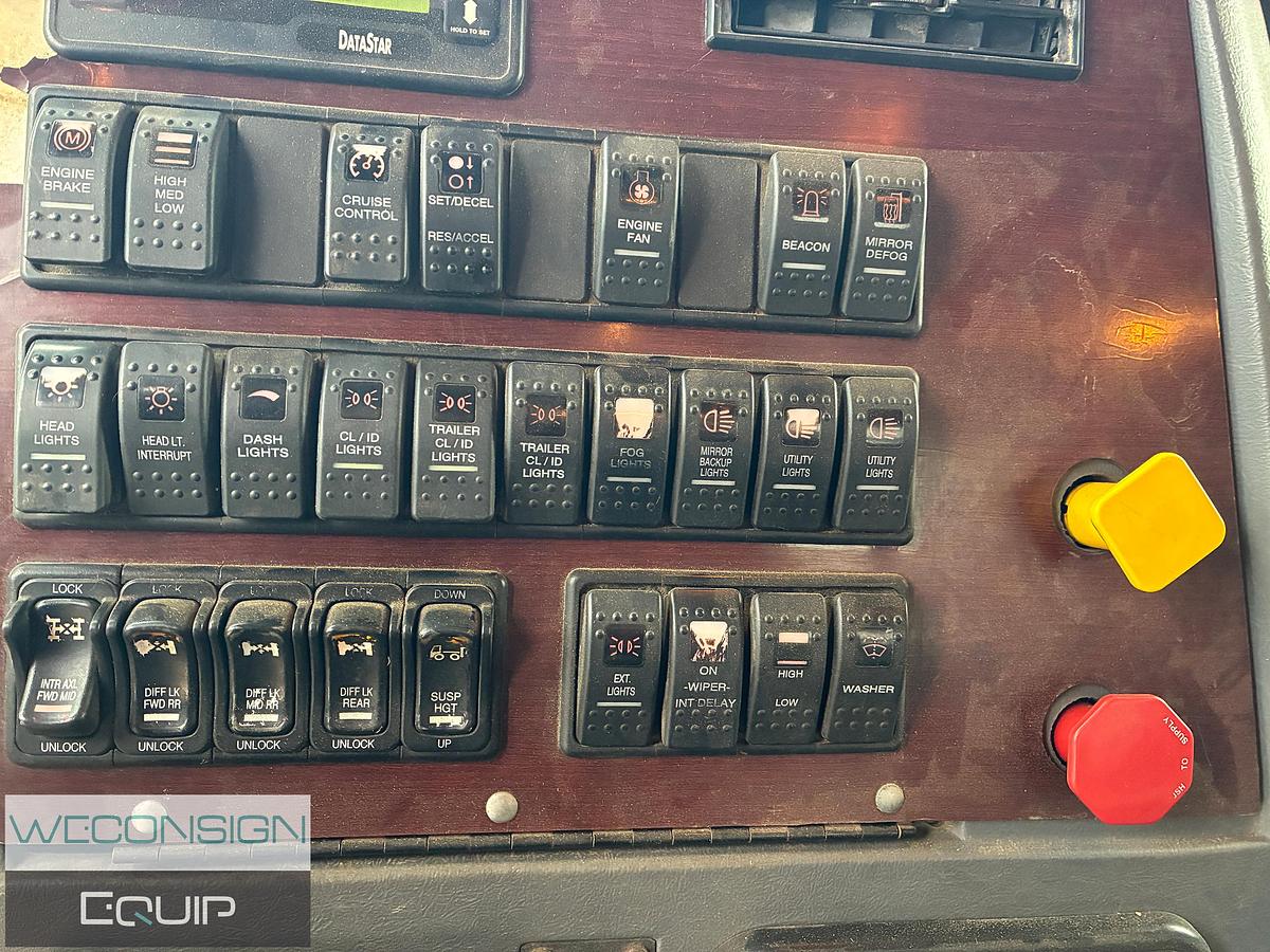 Used 2013 Western Star Logging Truck