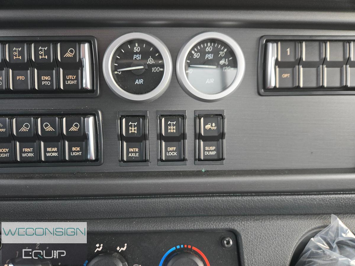 2025 Freightliner M2106 Water Truck