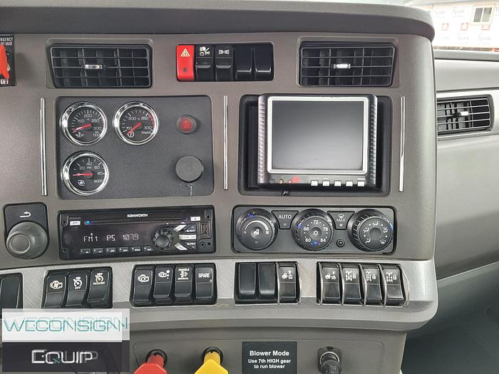 Used 2016 Kenworth T880 Hydro Excavator