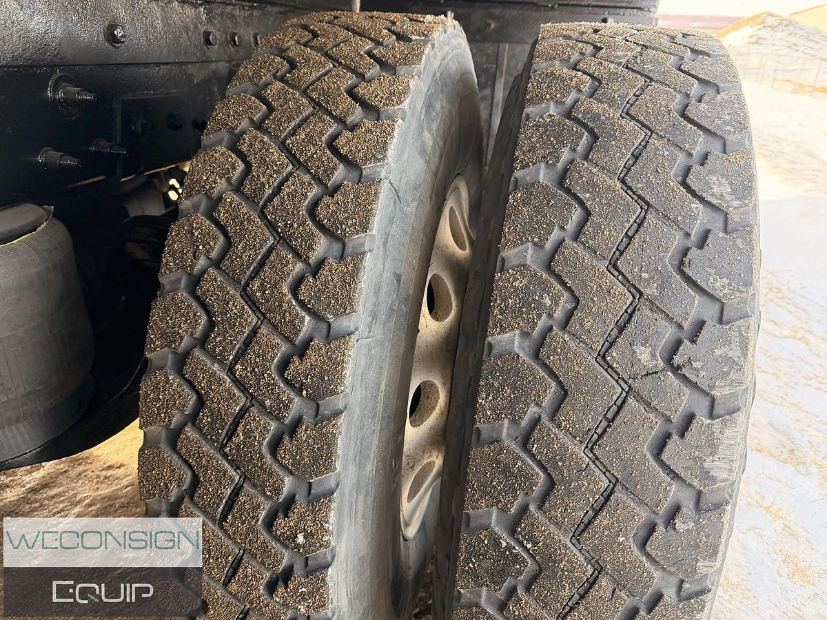 Used 2015 Peterbilt 367