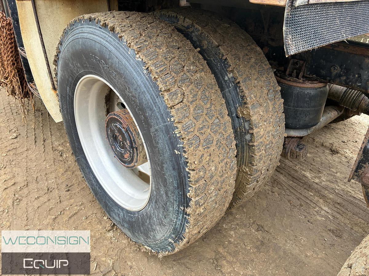 Used 2014 Kenworth C500 Winch Truck