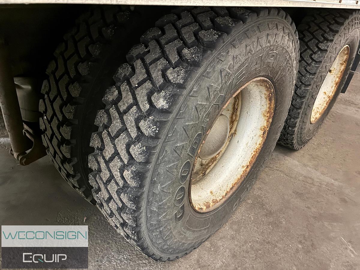 Used 2015 Kenworth T370 Van Truck