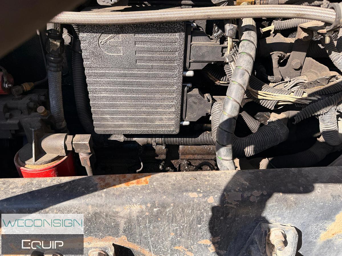 Used 1997 Freightliner USF-1E TA Dump Truck