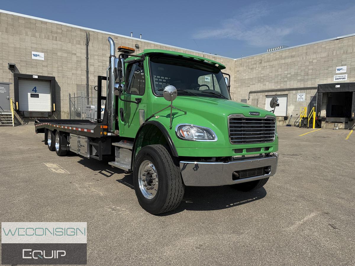Used Freightliner M2106