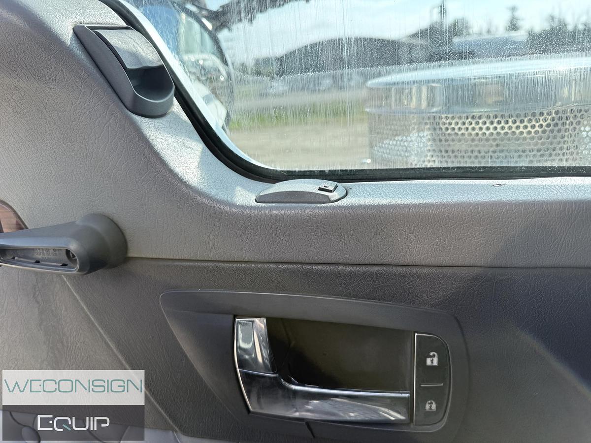 Used 2007 Kenworth T800 Wet Kit Tractor