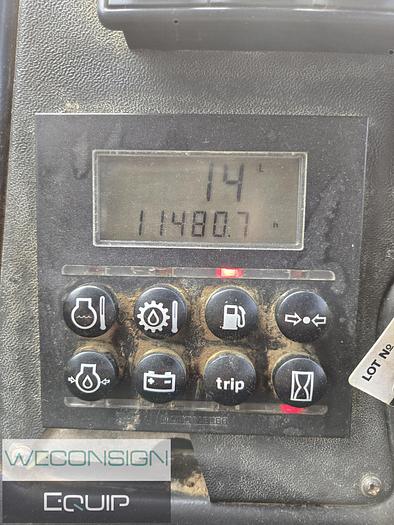 Used 2002 John Deere 250C