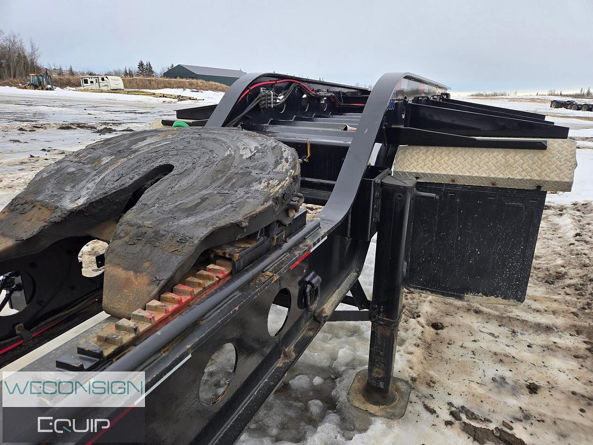 Used 2014 Pacesetter 55T 9 Axle Lowbed/Lowboy Trailer Combination