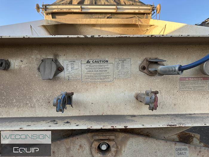 Used 2014 Midland MG38TC3000 Tridem Belly Dump