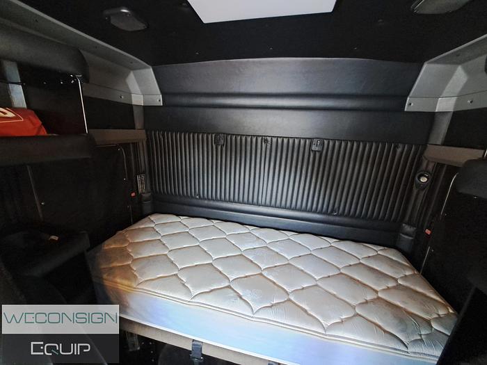 Used 2020 Kenworth W900B