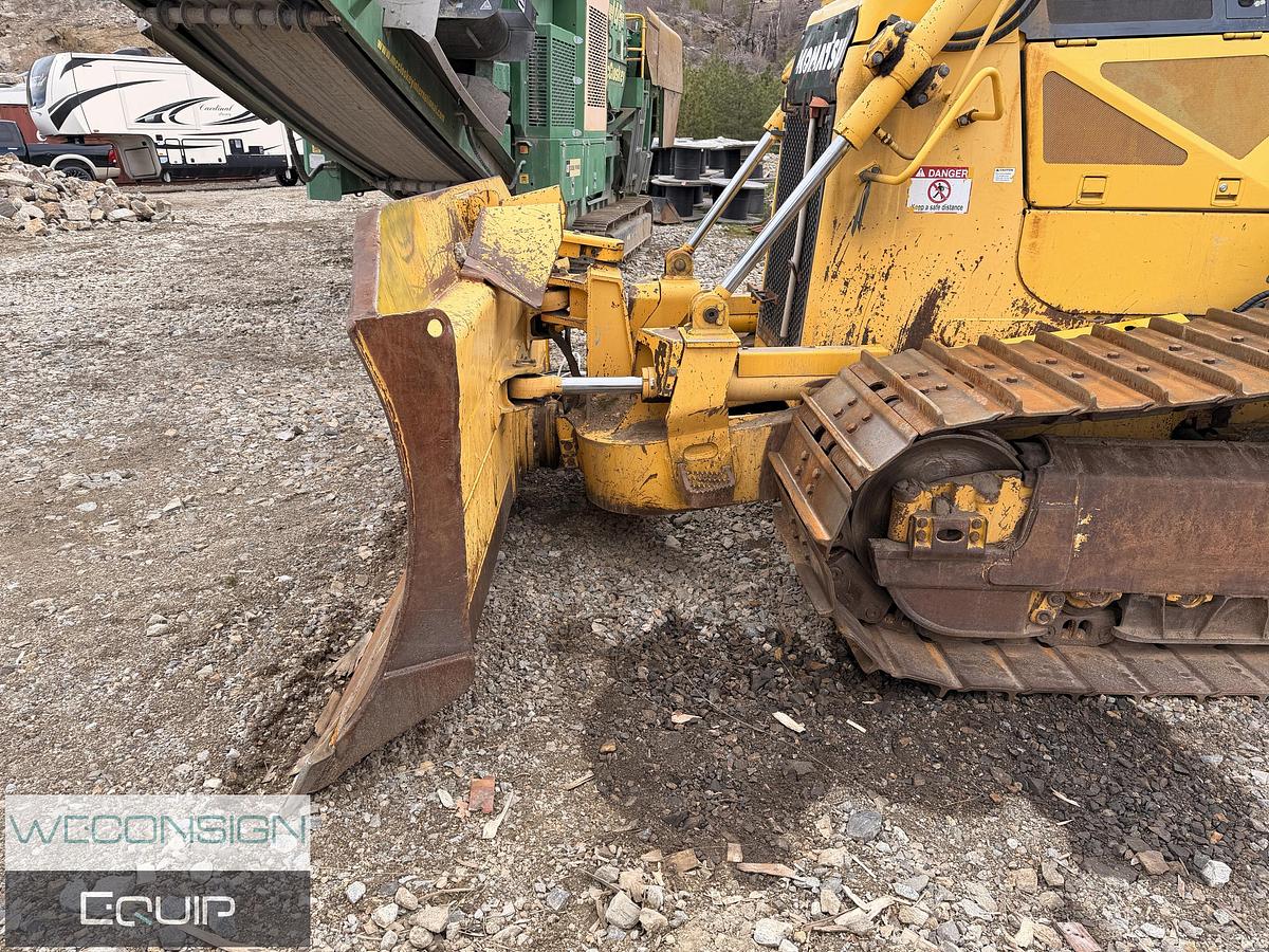 Used 2014 Komatsu D65i Dozer