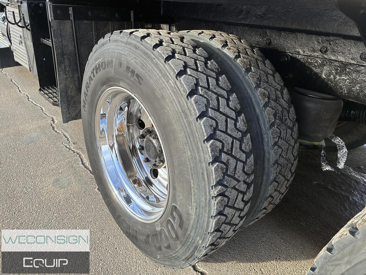 Used 2015 Peterbilt 367