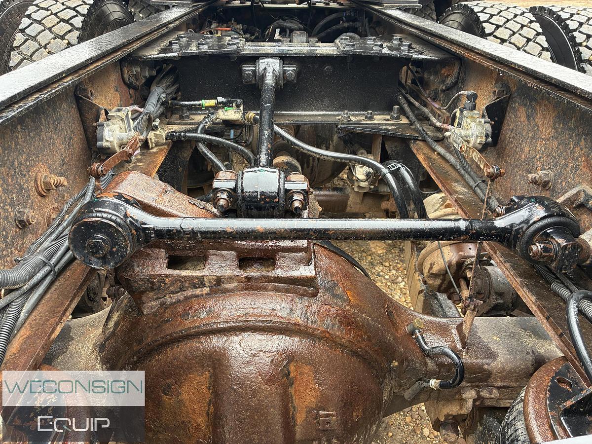 Used 2005 Kenworth T800 Heavy Haul Truck Tractor