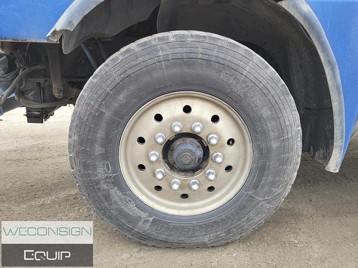 Used 2007 Freightliner Columbia Water/Tank