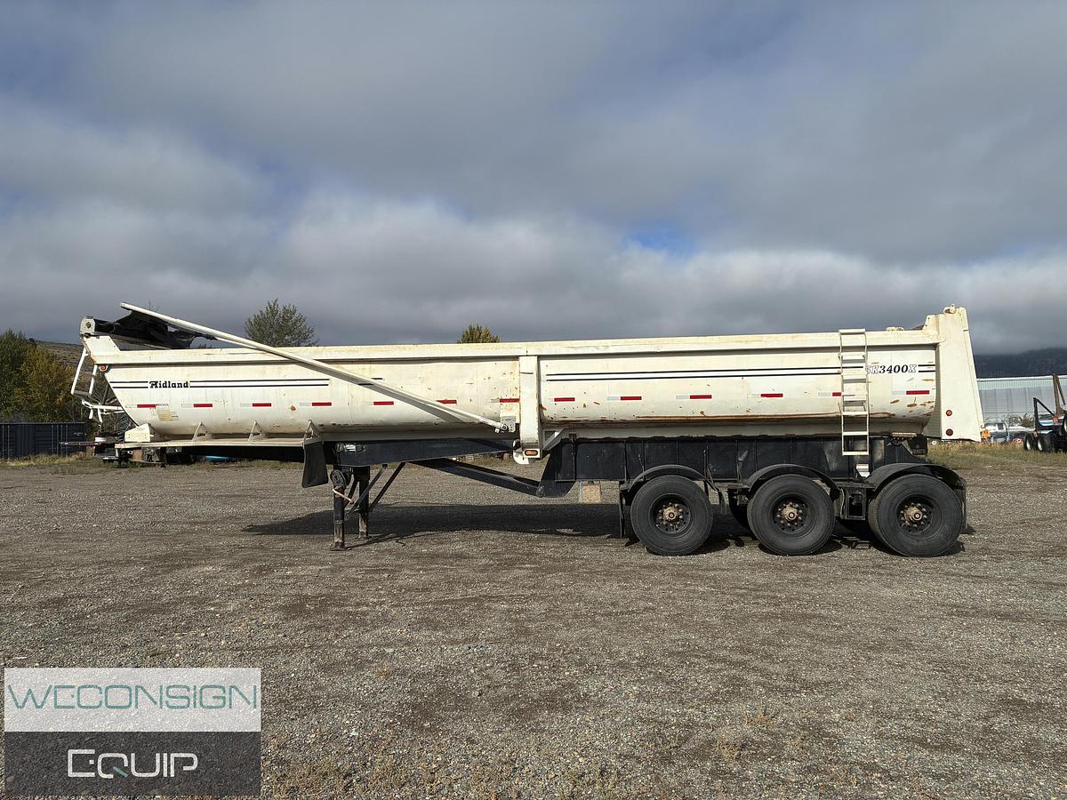 Used 2016 Midland MG37SK3400X End Dump